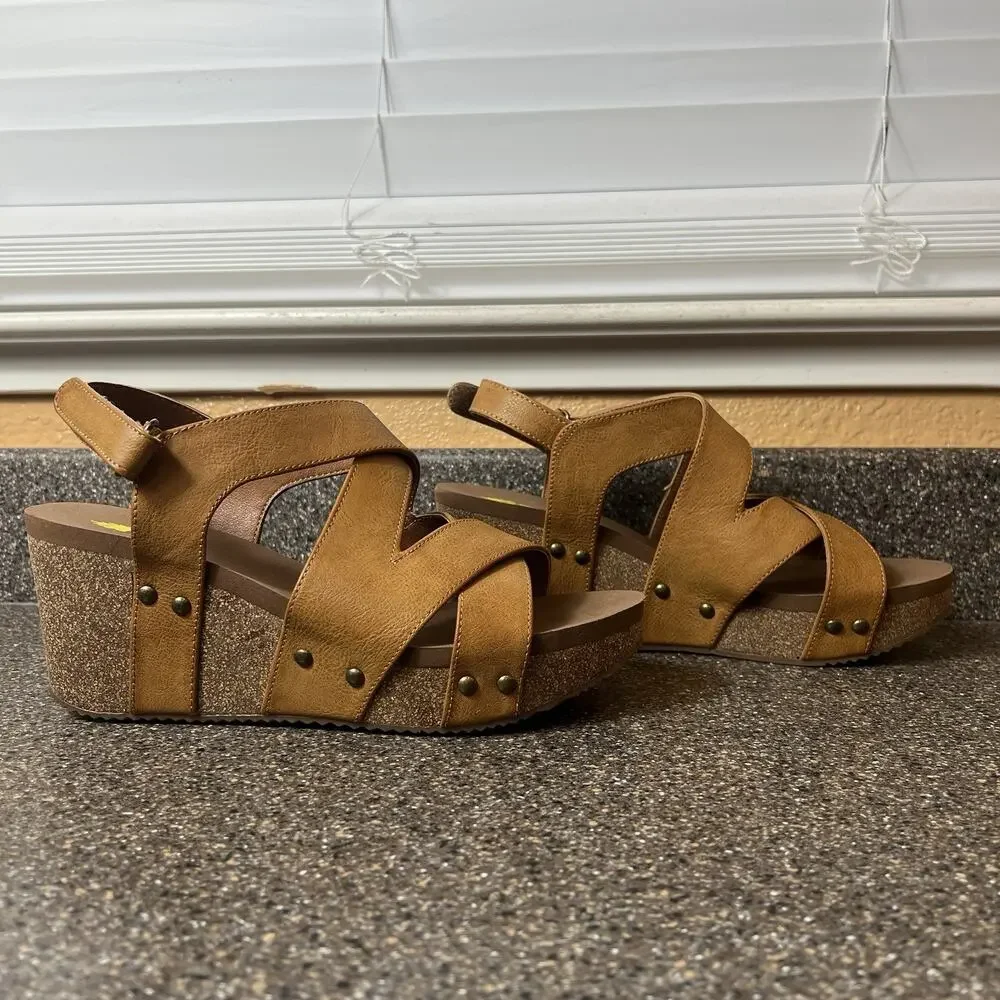 Volatile Mustard Faux Leather Sandals Womens 10 Sling Back Wedge Ankle Strap NEW
